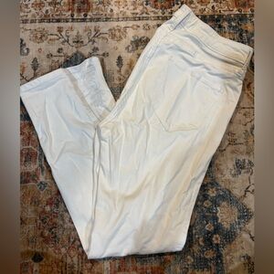 Junior’s Hollister White Denim Jeggings